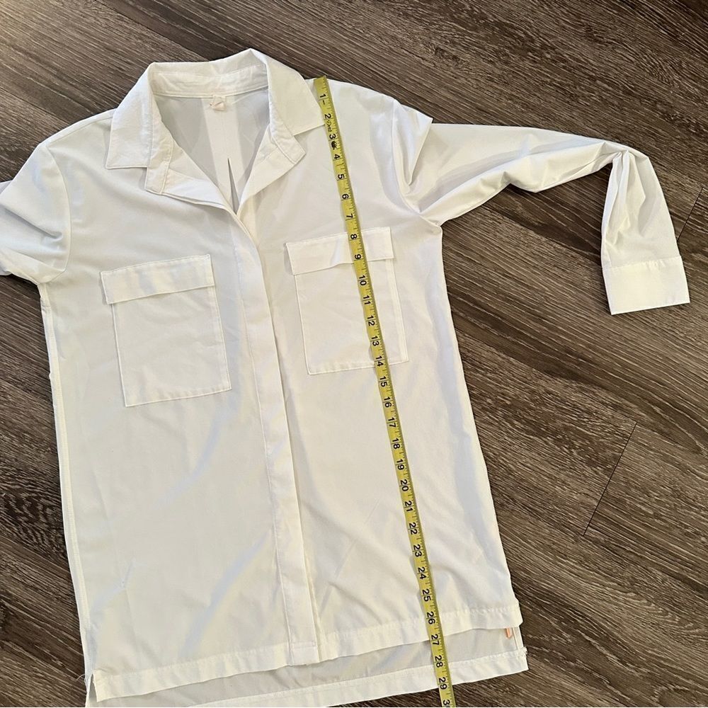 Lucy polyester spandex button down - image 9